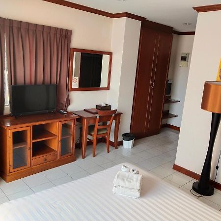 Inn House- Sha Extra Plus Pattaya Luaran gambar
