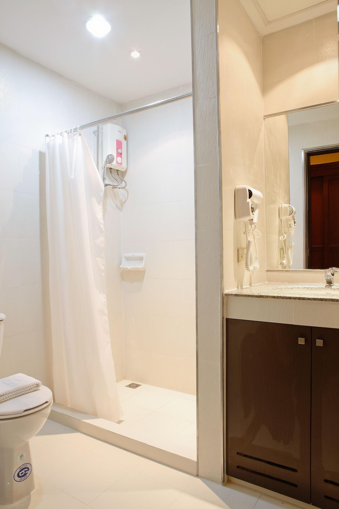 Inn House- Sha Extra Plus Pattaya Luaran gambar