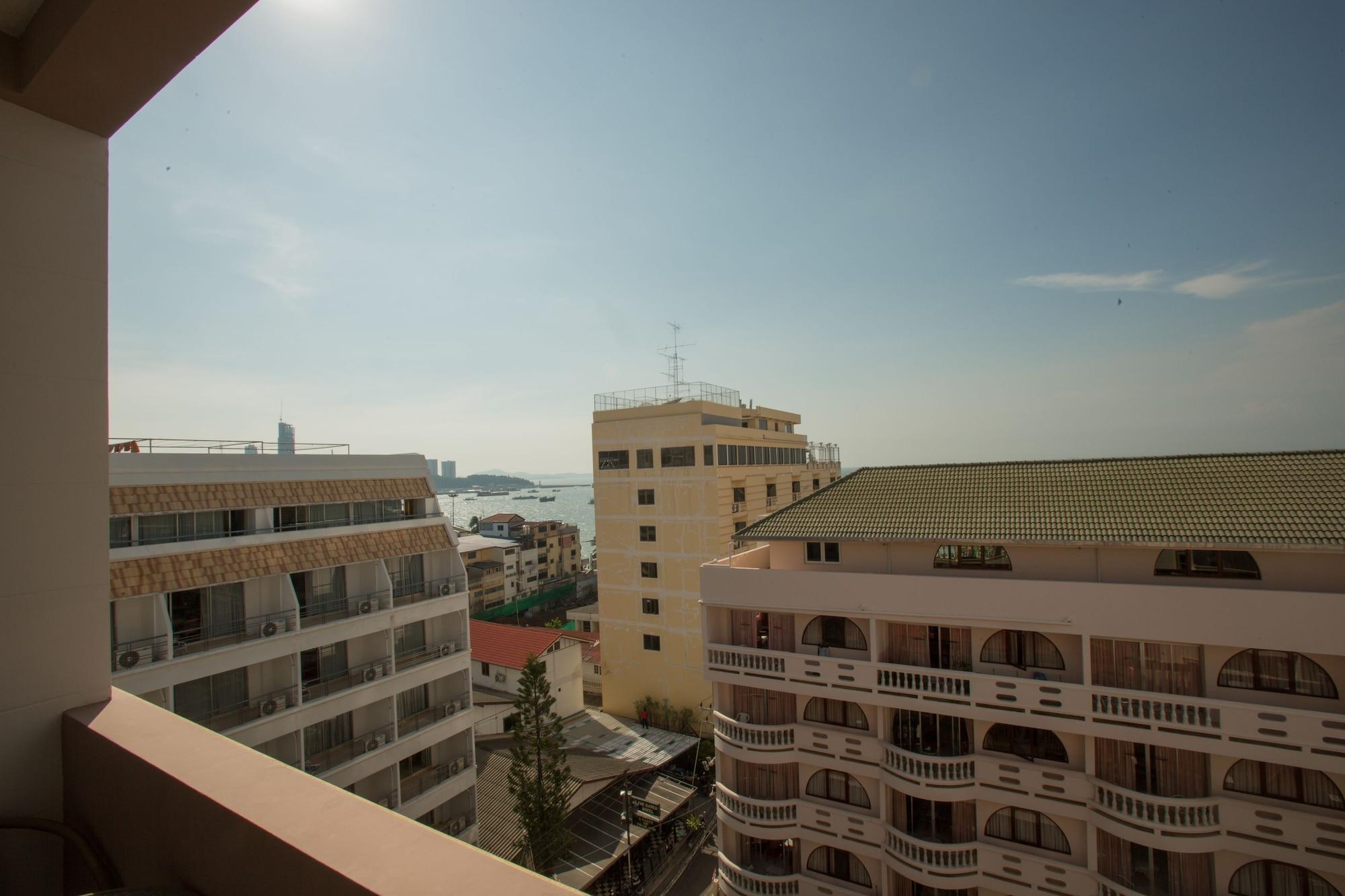 Inn House- Sha Extra Plus Pattaya Luaran gambar