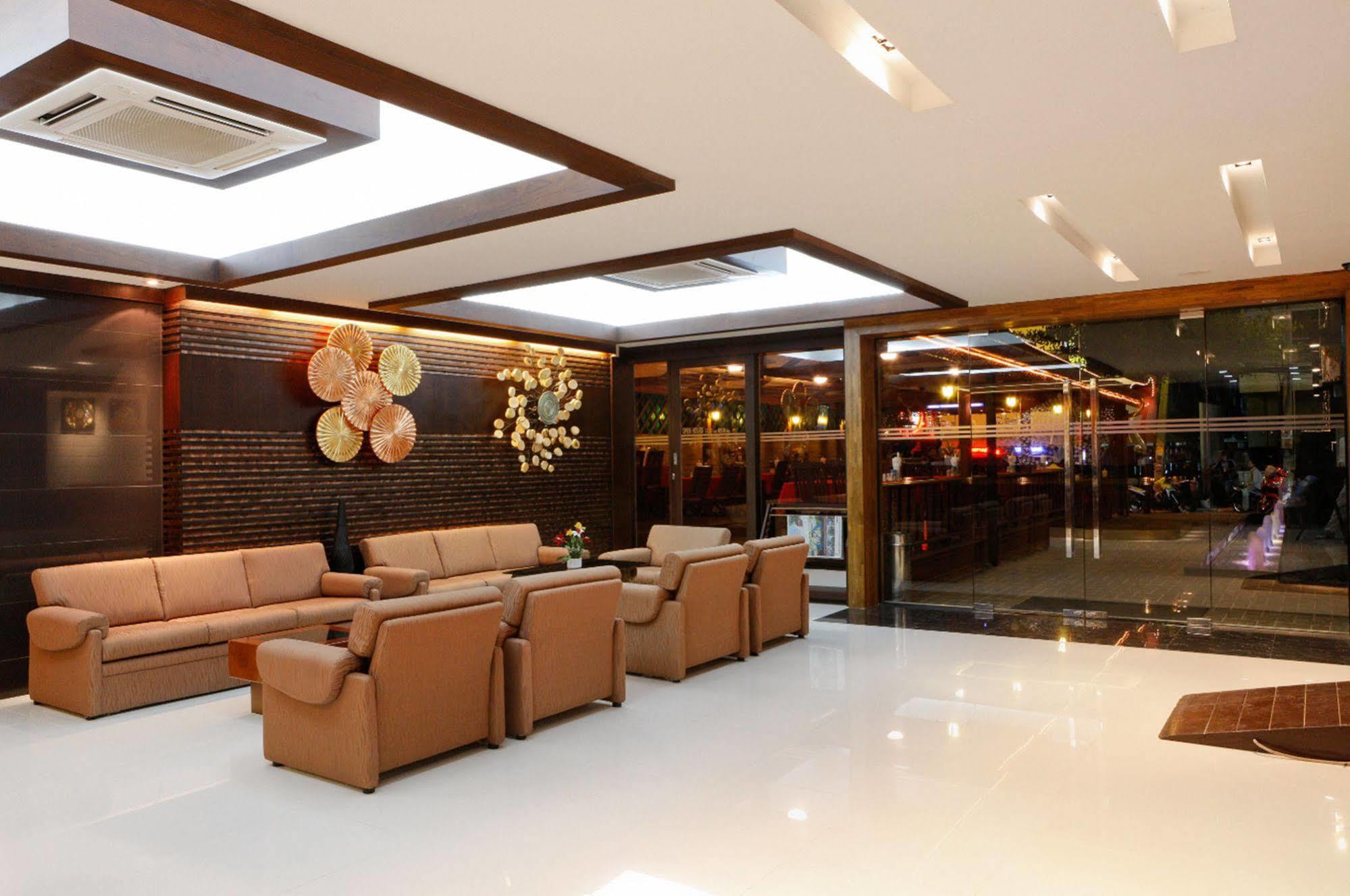 Inn House- Sha Extra Plus Pattaya Luaran gambar