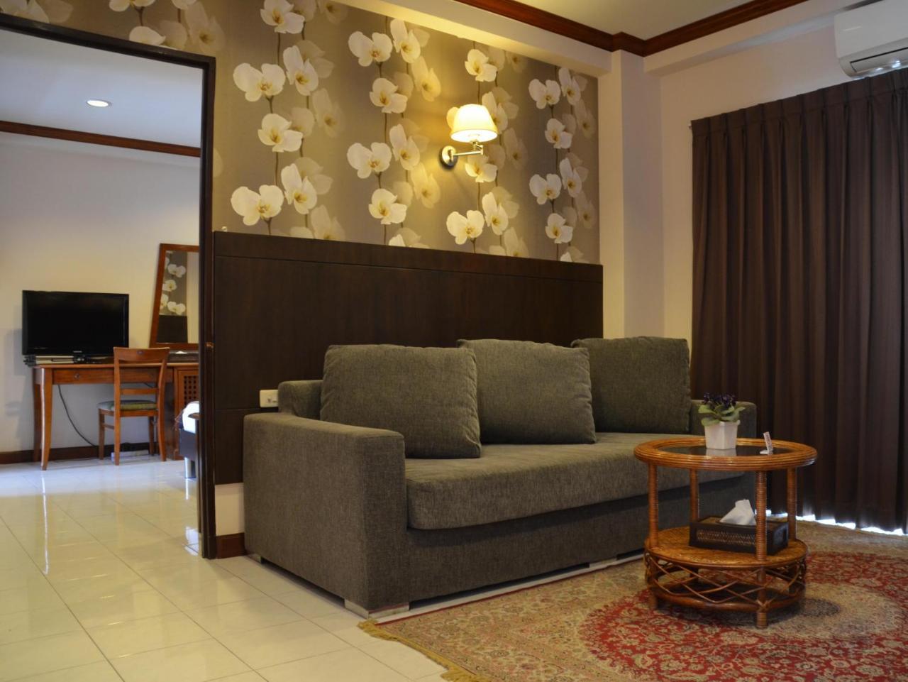 Inn House- Sha Extra Plus Pattaya Luaran gambar